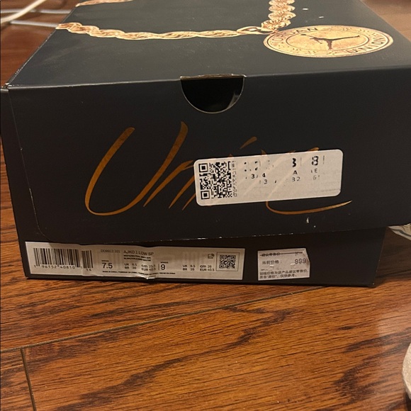 Nike Air Jordan White Sneakers. AJKO with exchangeable swooshes. Stock X verifie - Picture 4 of 6